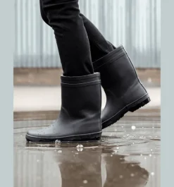 J Rubber Boot