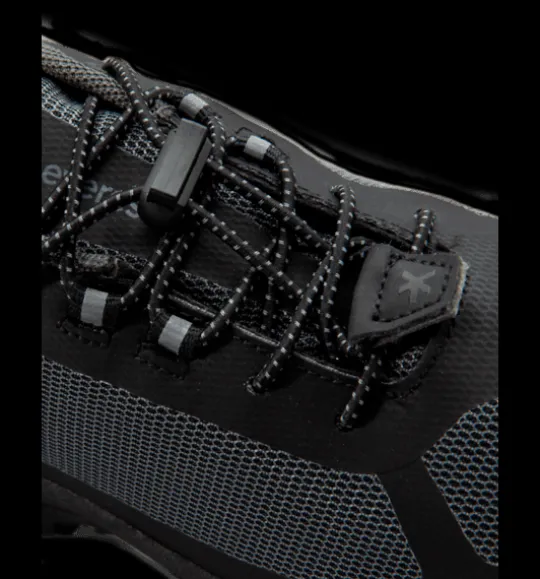 J Shields Outdoor Low